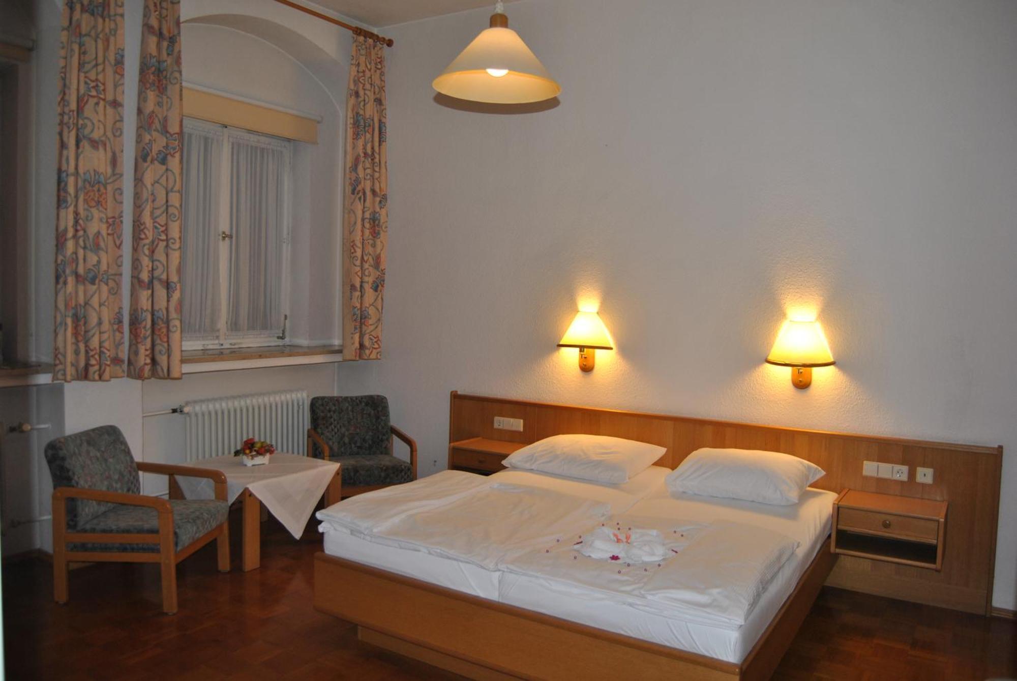 Lodner Hotel Drei Mohren Lauingen Ngoại thất bức ảnh