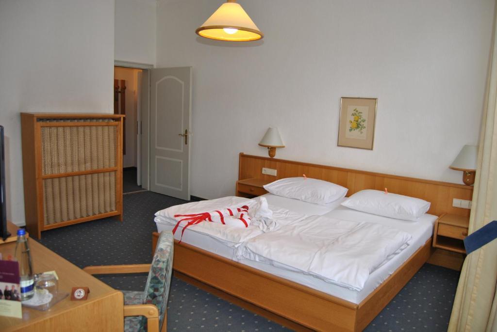 Lodner Hotel Drei Mohren Lauingen Phòng bức ảnh
